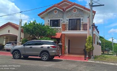 3Br+1 Furnished House for rent in South Forbes Villas     70k a month
