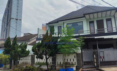 Large 2-storey house in Mitra Raya Batam Center for sale
