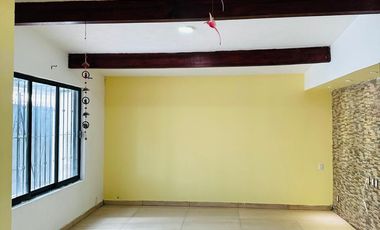 Casa en Renta en San Salvador Tizatlalli