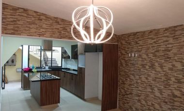 Casa en Renta en San Salvador Tizatlalli