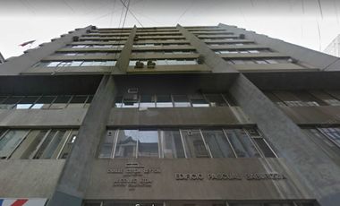 Arriendo de oficina de 3 privados en 50 m2 en sector Prat en Valparaiso