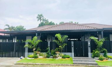 FIVE BEDROOM BUNGALOW HOUSE AND LOT FOR SALE LOCATED IN ANGELES CITY