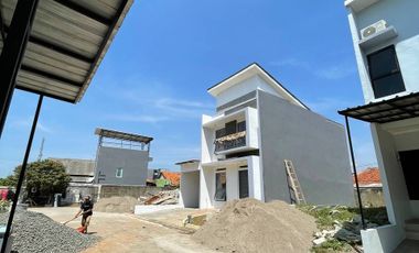 Rumah Townhouse Syariah 2 Lantai BSD City Tangerang Diskon 200 Juta