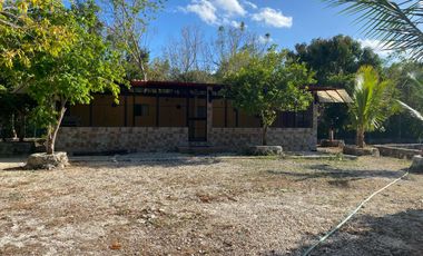 Se Vende Terreno en Puerto Morelos Ruta de Los Cenotes Km 3.5 de 2,500m2