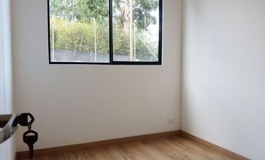 PR19633 Apartamento en Arriendo, EL RETIRO