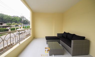 Upgraded 2 Bedroom Unit At Nordic Park Hill - Patamnak Soi 4