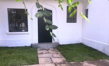 Casita como Oficina, 65 m2, Ramón Ribeyro, Miraflores, 2 ambientes, 1 baño, Depósito.