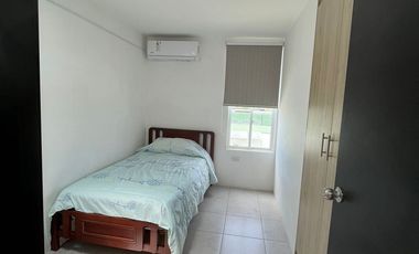 CASA EN VENTA, SANTA ELENA SECTOR PUNTA BLANCA, URB. RADISSON BLU, $150.000 NEGOCIABLES.