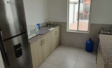 CASA EN VENTA, SANTA ELENA SECTOR PUNTA BLANCA, URB. RADISSON BLU, $150.000 NEGOCIABLES.