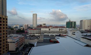 The 1-Bedroom Unit for Sale in Hollywood Suites near Robinsons Place, Manila