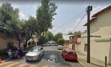 GRAN OPORTUNIDAD DE INVERSIÓN!!!! BONITA CASA EN REMATE, TORIELLO GUERRA, TLALPAN