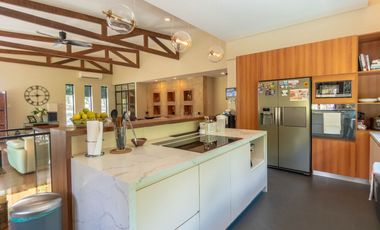 Contemporary Country Inspired Rest House 450sqm House & Lot in San Jose Sico, Batangas City