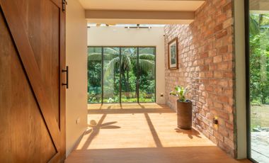 Contemporary Country Inspired Rest House 450sqm House & Lot in San Jose Sico, Batangas City