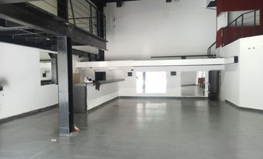 PR20532 Local en arriendo en Laureles