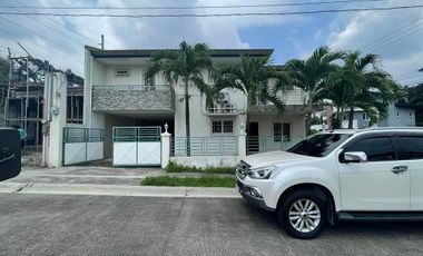 PREOWNED: MINIMALIST TWO-STOREY HOUSE FOR SALE CORNER LOT, NEAR CLARK AND BALIBAGO
