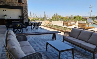 Casa con sauna, jacuzzi, jardín, rooftop en venta San Miguel de Allende.