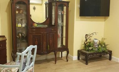 Newly decorated corner Townhouse, land 46 square wah, 4 storey house + 1 rooftop. Usable area 500 square meters, 4 bedrooms, 4 bathrooms, parking 2+2,