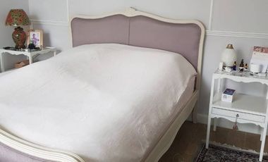 Newly decorated corner Townhouse, land 46 square wah, 4 storey house + 1 rooftop. Usable area 500 square meters, 4 bedrooms, 4 bathrooms, parking 2+2,