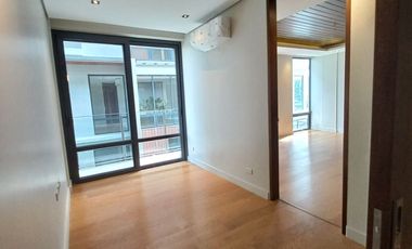 RFO Luxurious 4-Bedroom Townhouse for sale in Paco Manila