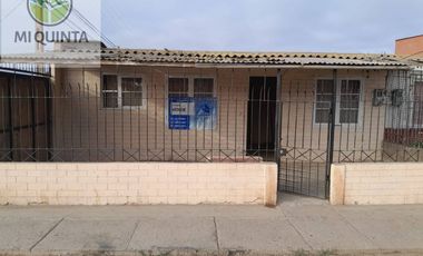 Se Vende Casa esquina en Población Pedro Aguirre Cerda - La Serena