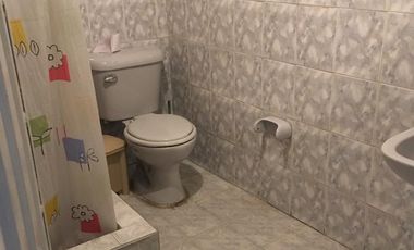 Casa medianera Soacha, tres niveles