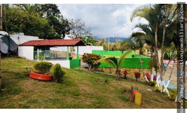 VENDO-PERMUTO HERMOSA FINCA DE RECREO EN CHINAUTA