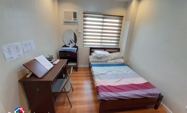 for sale house and lot wit 6 bedroom plus roof deck in talamban cebu city