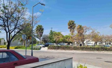 Pre/Venta Casa en Corregidora de una planta