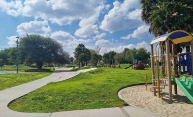 Pre/Venta Casa en Corregidora de una planta