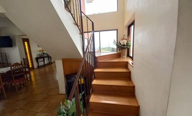 Valparaíso, amplia y hermosa casona con vista abierta al mar. 5D 4B 2E