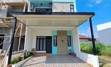 Rumah Ready Stock Murah 2 Lantai Pondokgede Kota Bekasi Free Kolam Renang