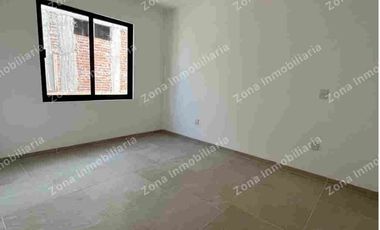 CASA EN VENTA EN RESIDENCIAL LOMBARDIA IRAPUATO