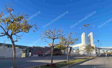 CASA EN VENTA EN RESIDENCIAL LOMBARDIA IRAPUATO