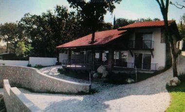 EV VENTA DE CASA EN PASEO DE LOS ROBLES ZAPOPAN, JALISCO