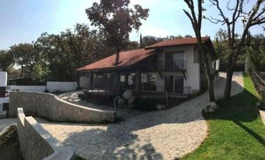 EV VENTA DE CASA EN PASEO DE LOS ROBLES ZAPOPAN, JALISCO