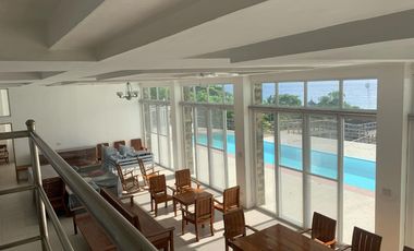 For Sale: Glass Beach House in Compostela with Foreshore Lease