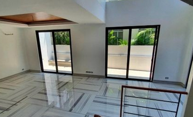 For Sale: Brand New House & Lot With Elevator in Mckinley Hill Village