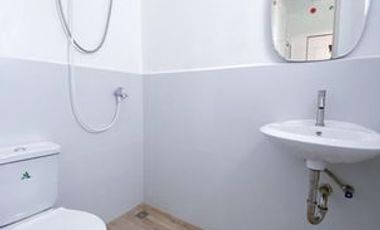7 Storey Apartment Building for Sale at Pasay City