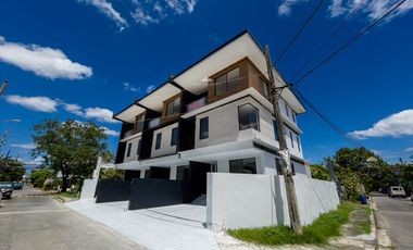 FOR SALE: 4BR Townhouse unit in Vermont Royale Executive Village, Antipolo City
