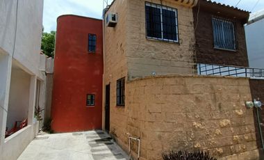 Casa de 2 recámaras más estudio en Fracc. Geovillas del Puerto
