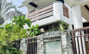 4-bedroom house in a subdivision -for sale in Banilad, Cebu City @ P25M