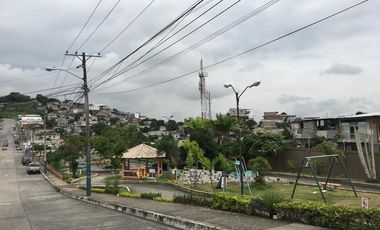 Venta de Terreno Con Excelente Vista, Ubicado en Ceibos Norte