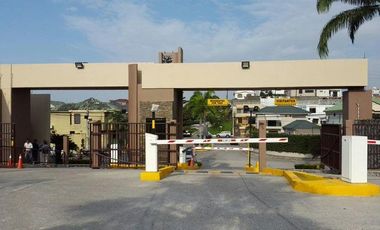 Venta de Terreno Con Excelente Vista, Ubicado en Ceibos Norte