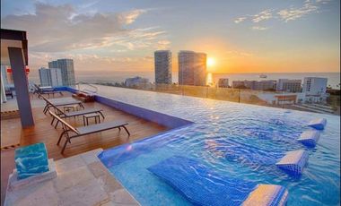 RENTO DEPARTAMENTO EN PUERTO VALLARTA, CON VISTA AL MAR, ZONA HOTELERA NORTE, ZOHO SKIE