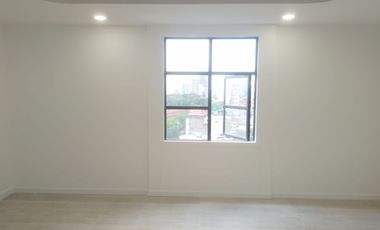 PR21314 Oficina o Consultorio en venta en el sector Milla de Oro