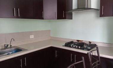 Departamento en Planta Baja en Venta. Viñedos, Queretaro