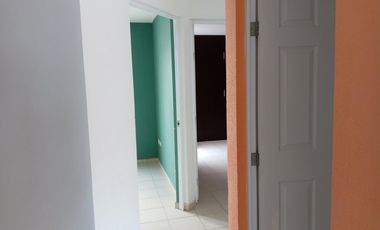 Departamento en Planta Baja en Venta. Viñedos, Queretaro
