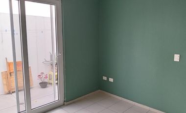 Departamento en Planta Baja en Venta. Viñedos, Queretaro