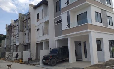 3-STOREY TOWNHOUSE IN TALAMBAN, CEBU CITY