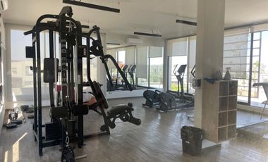 VENTA CASA EN ZAKIA, CONDOMINIO FRENTE A PLAZA COMERCIAL